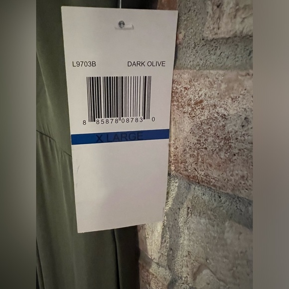 NWT Nina Leonard Wide-Leg Halter Jumpsuit—Dark Olive. - Picture 5 of 7